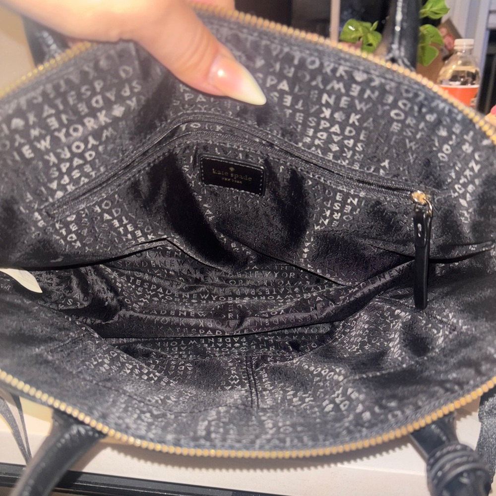 Kate Spade black and White Striped Handbag - Picture 5 of 7